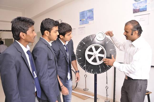 Basic elements of Civil Engineering and Engineering Mechanics
